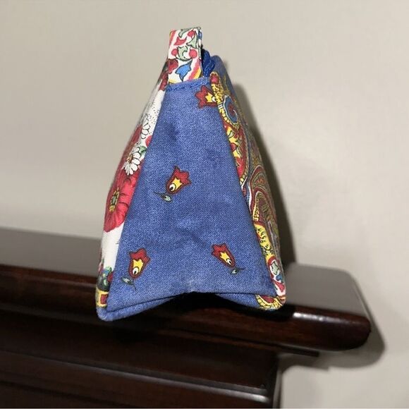 MARAT D’AVIGNON Floral Red White Blue French Artisan Cosmetic Toiletry Bag - Picture 4 of 11